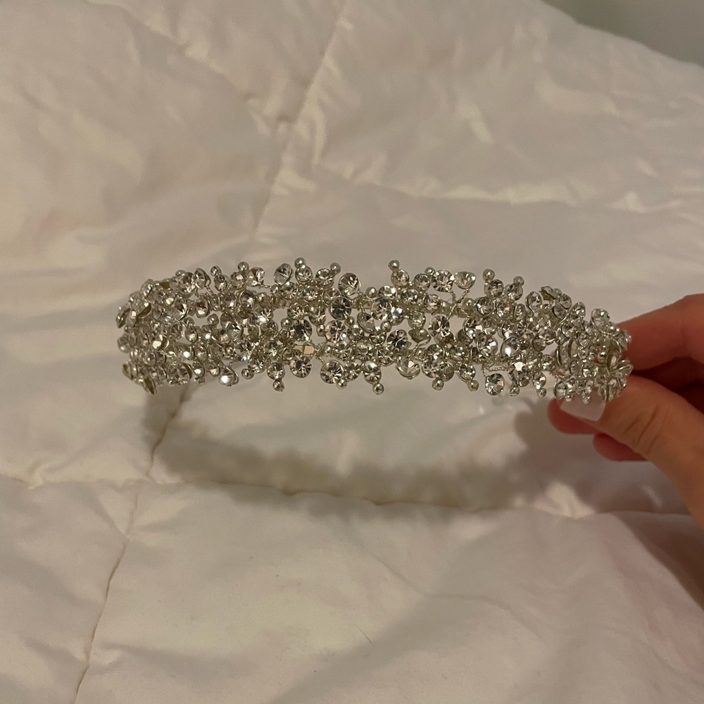 Formal headpiece/headband